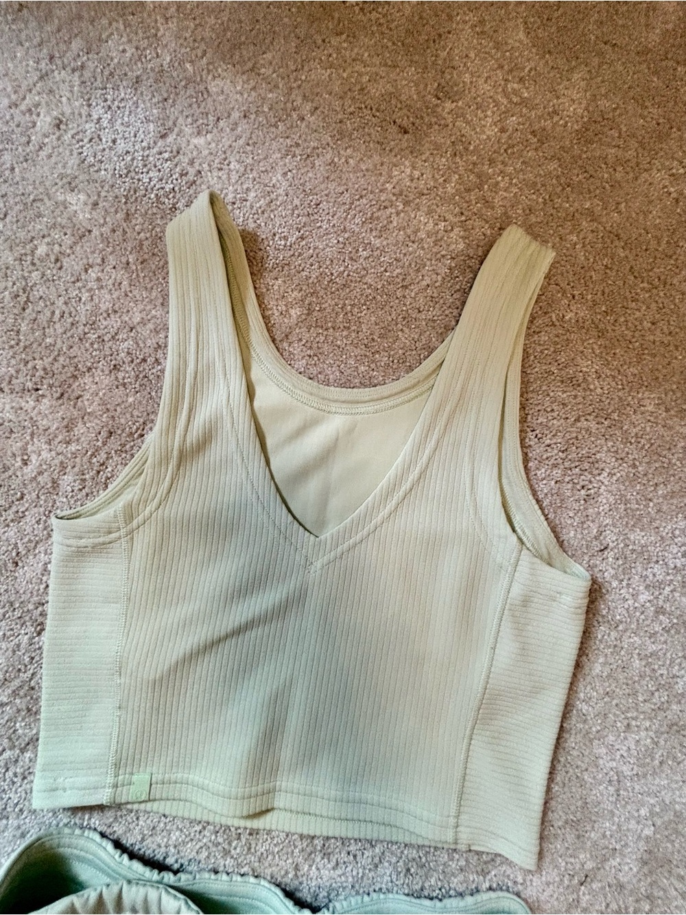 Lululemon softstreme set - Picture 2 of 8